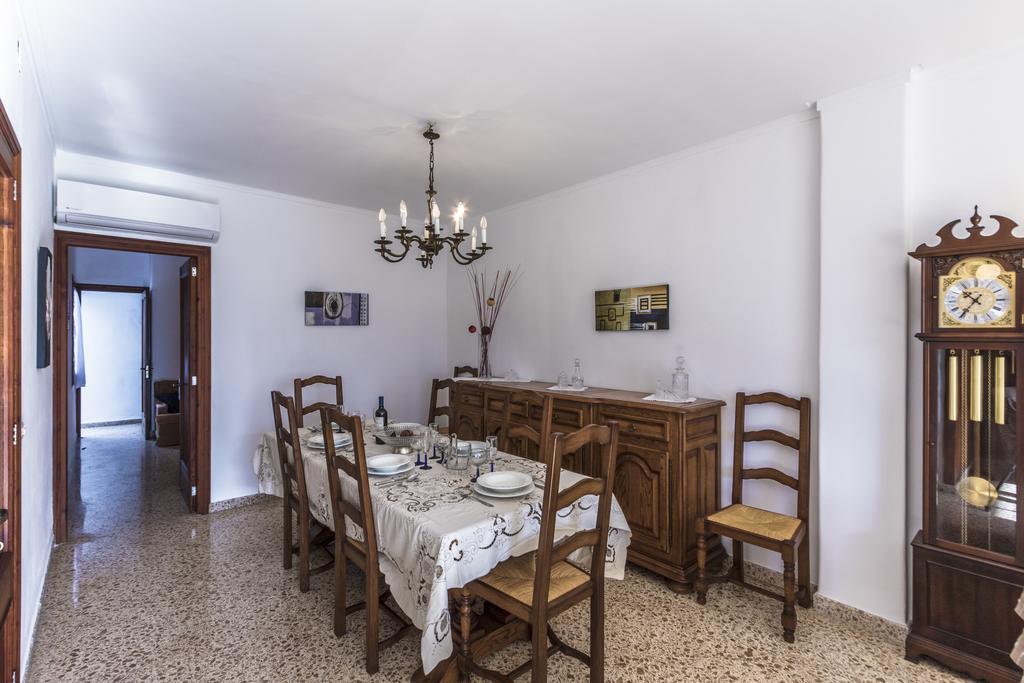 Сasa de vacaciones Townhouse Dionis By Homevillas360