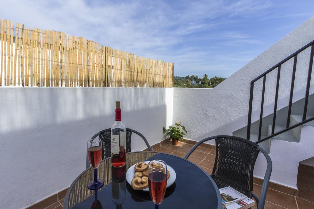 Сasa de vacaciones Townhouse Dionis By Homevillas360